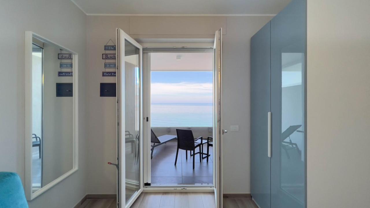 Ferienwohnung Wepuglia - Dimora Adriatica Monopoli Exterior foto